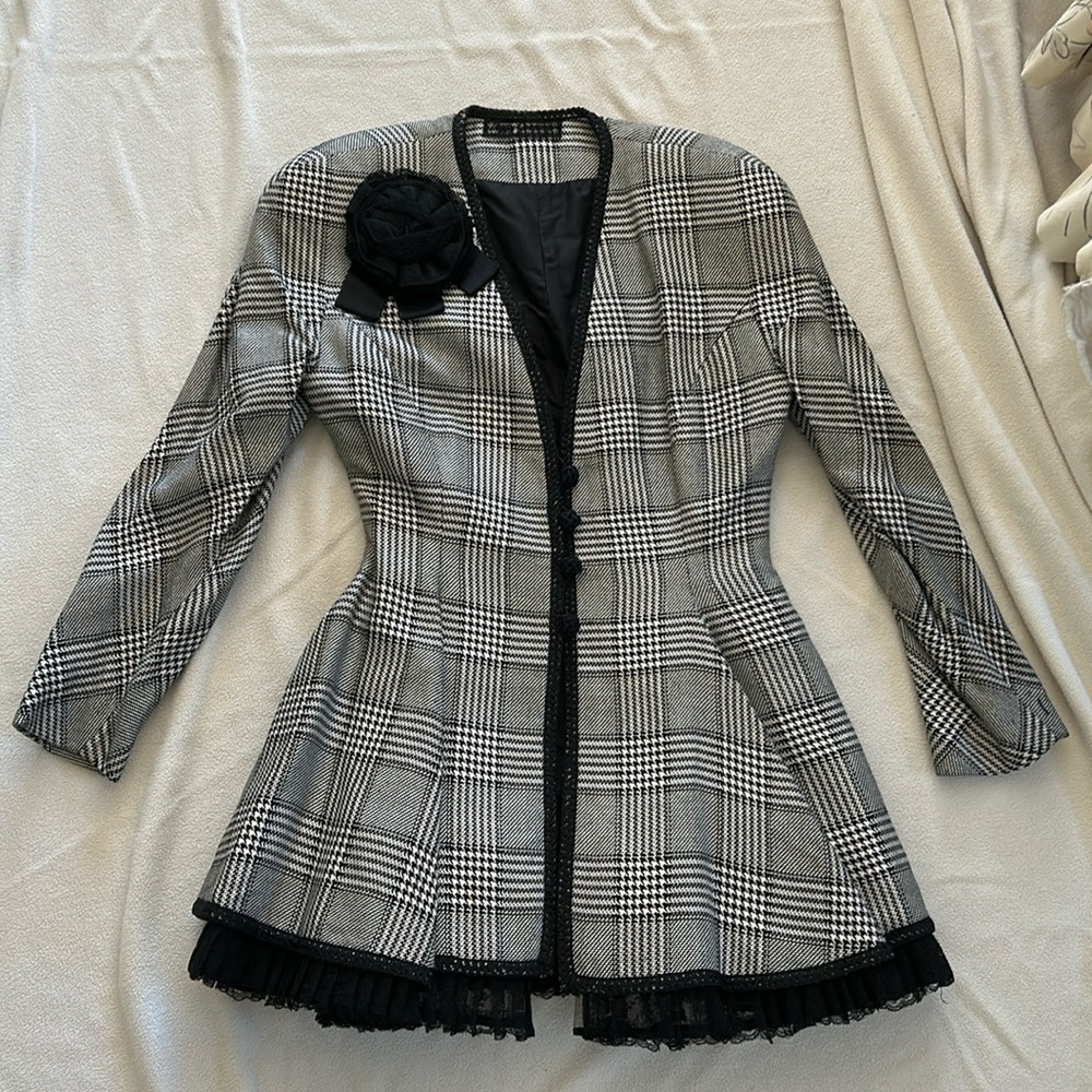 Penny Gennings Women’s Pattern Jacket and Lace Skirt